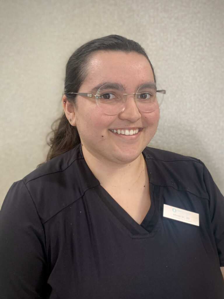 Alycia W., Ophthalmic Technologist, Certified Patient Service Specialist, and Surgical Counselor at Desert Vision Center cataract surgery center.
