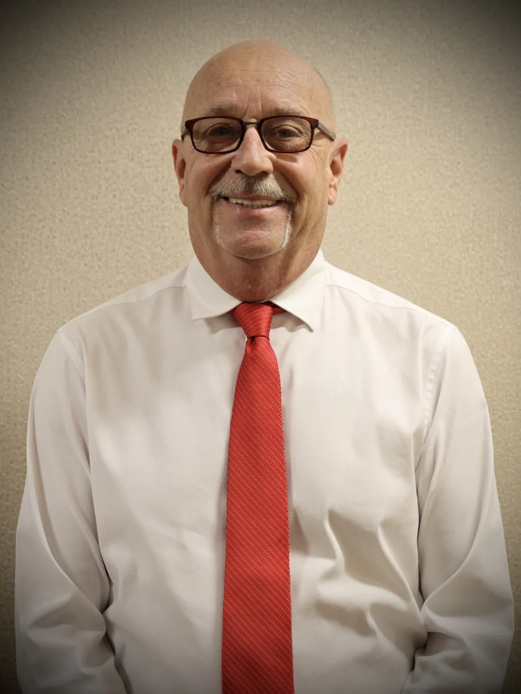 Tom B., Optical Manager at Desert Vision Center cataract surgery center. Desert Vision Center in Rancho Mirage. Cataract Surgery in Coachella Valley.